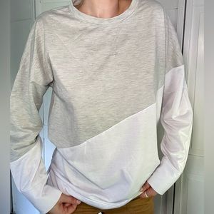 Oversized grey/white long sleeve